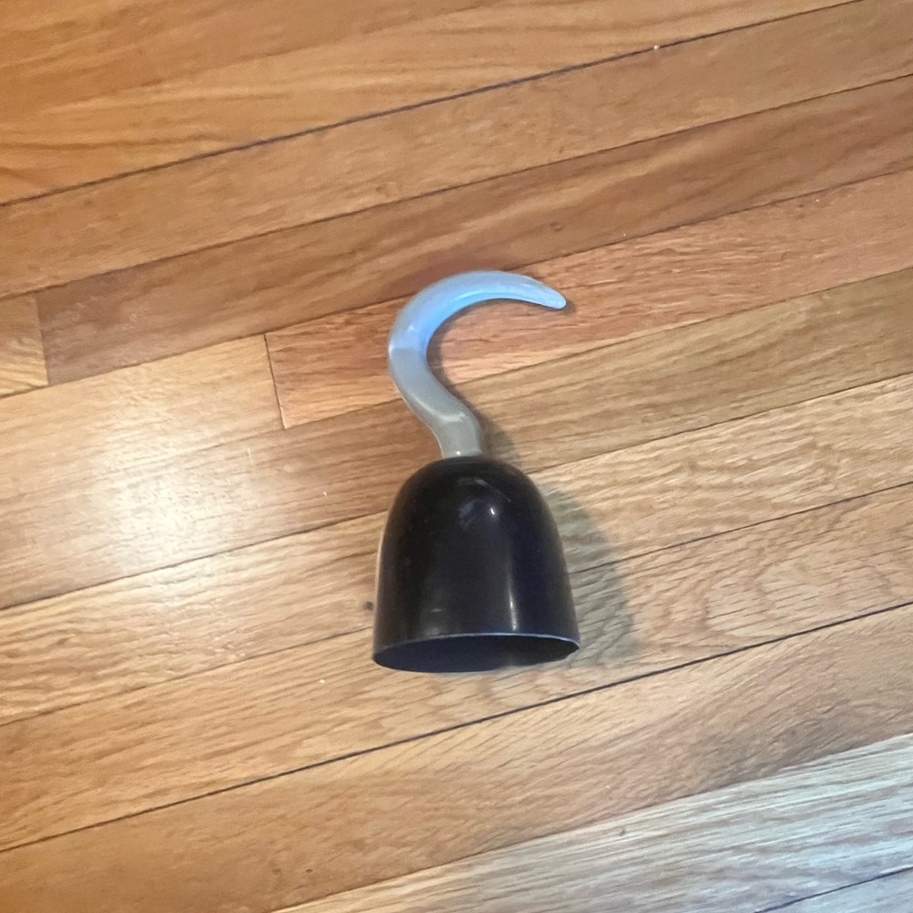 Capitan Hook’s hook